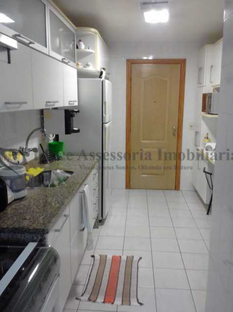 Apartamento à venda com 2 quartos, 91m² - Foto 21