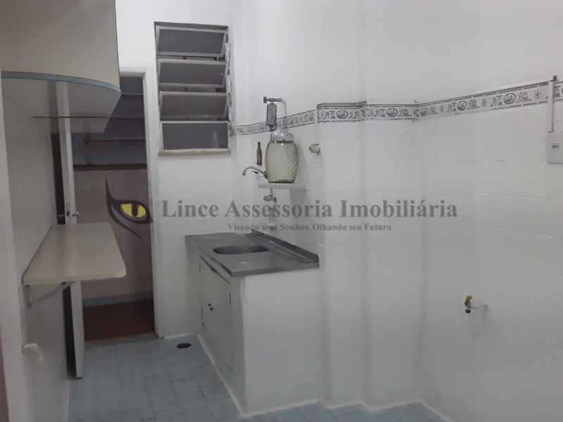 Apartamento à venda com 2 quartos, 72m² - Foto 14