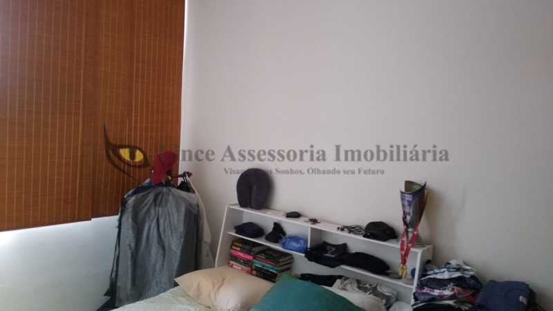 Apartamento à venda com 3 quartos, 115m² - Foto 6