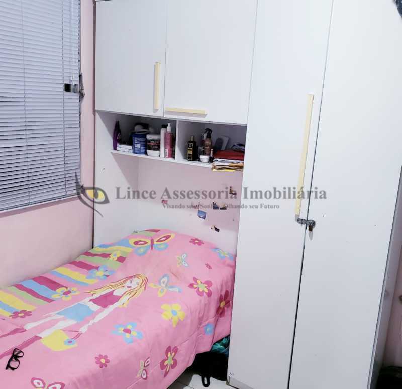 Apartamento à venda com 2 quartos, 64m² - Foto 12