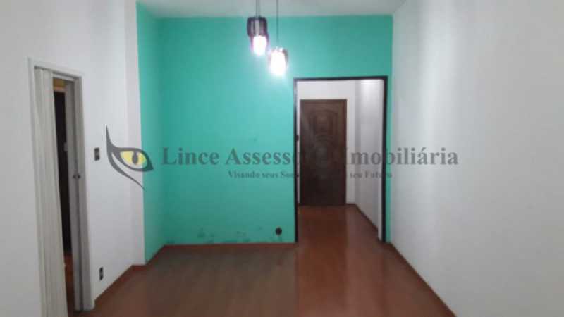 Apartamento à venda com 3 quartos, 98m² - Foto 3