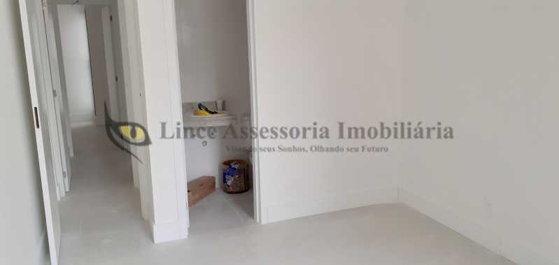 Apartamento à venda com 3 quartos, 90m² - Foto 7