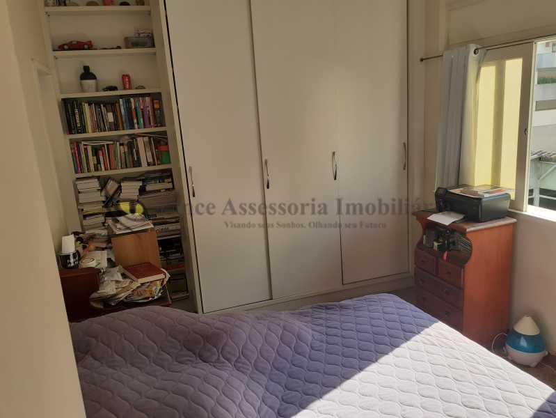 Apartamento à venda com 3 quartos, 100m² - Foto 14