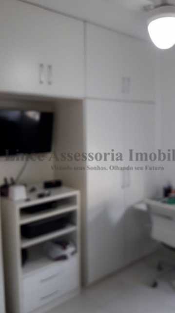 Apartamento à venda com 3 quartos, 110m² - Foto 12