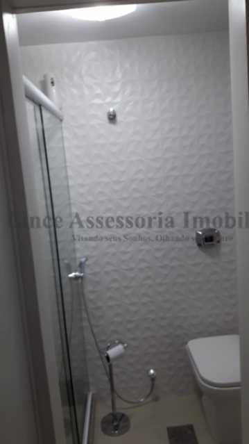 Apartamento à venda com 3 quartos, 110m² - Foto 11