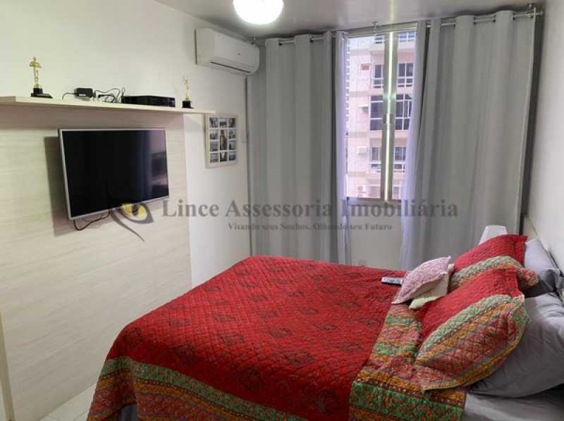 Apartamento à venda com 3 quartos, 110m² - Foto 15