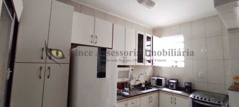 Apartamento à venda com 3 quartos, 89m² - Foto 21