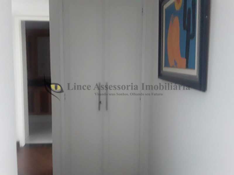 Apartamento à venda com 3 quartos, 124m² - Foto 23