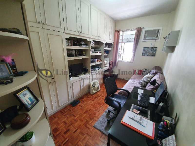 Apartamento à venda com 3 quartos, 123m² - Foto 7