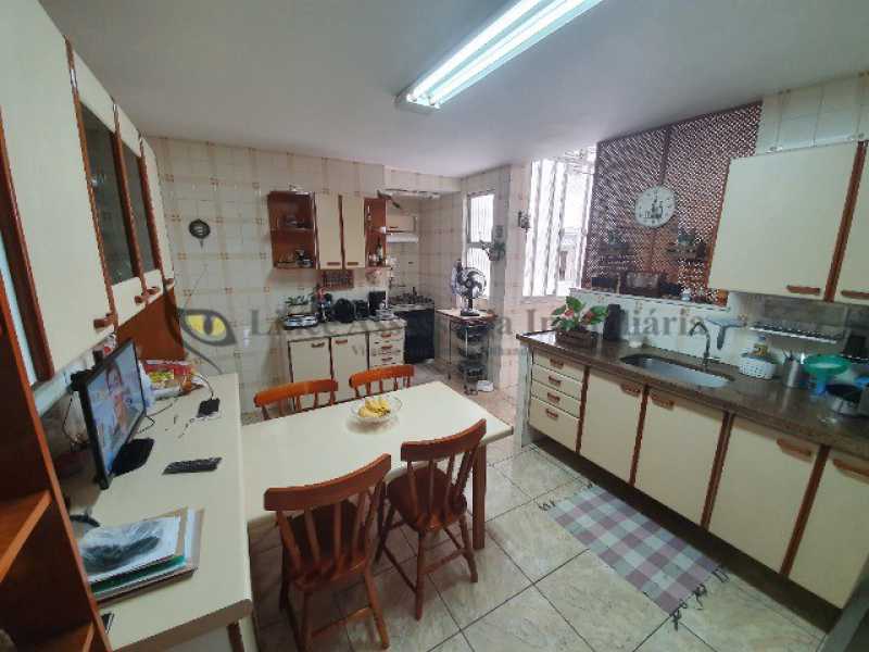 Apartamento à venda com 3 quartos, 123m² - Foto 15