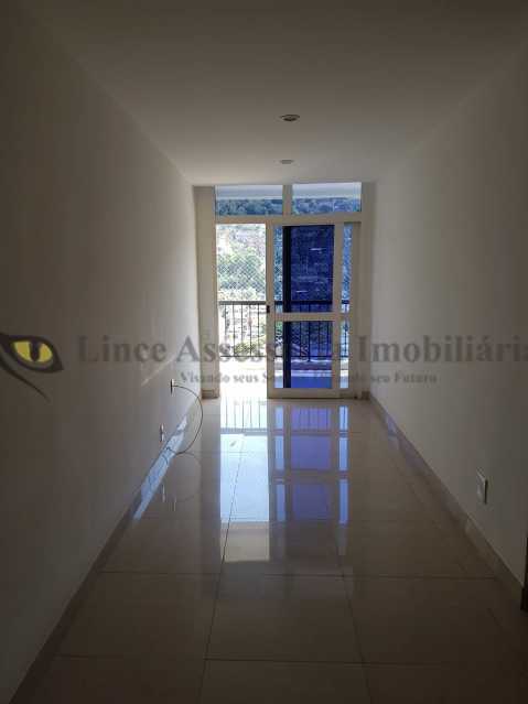 Apartamento à venda com 2 quartos, 88m² - Foto 1