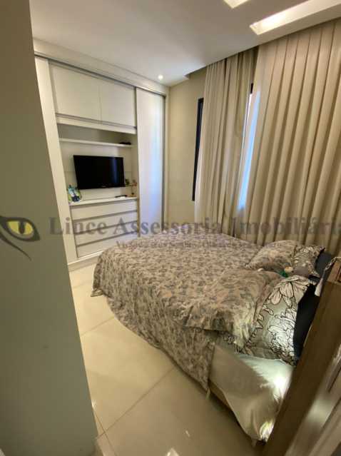 Apartamento à venda com 3 quartos, 70m² - Foto 8