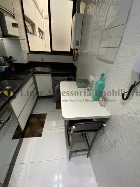 Apartamento à venda com 3 quartos, 70m² - Foto 29