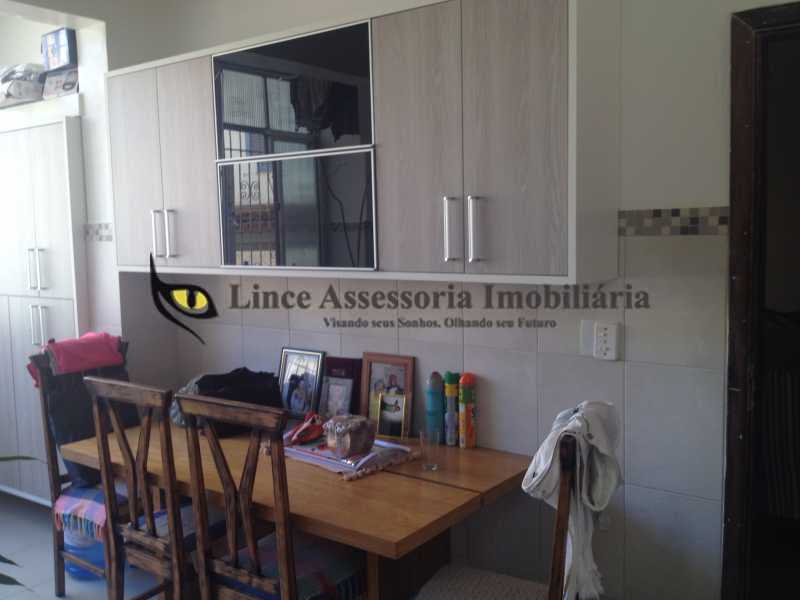 Apartamento à venda com 3 quartos, 125m² - Foto 14