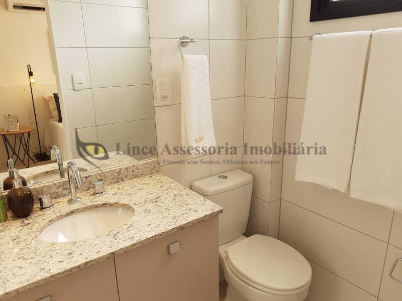 Apartamento à venda com 3 quartos, 75m² - Foto 13