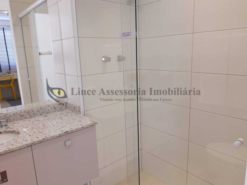 Apartamento à venda com 3 quartos, 75m² - Foto 15