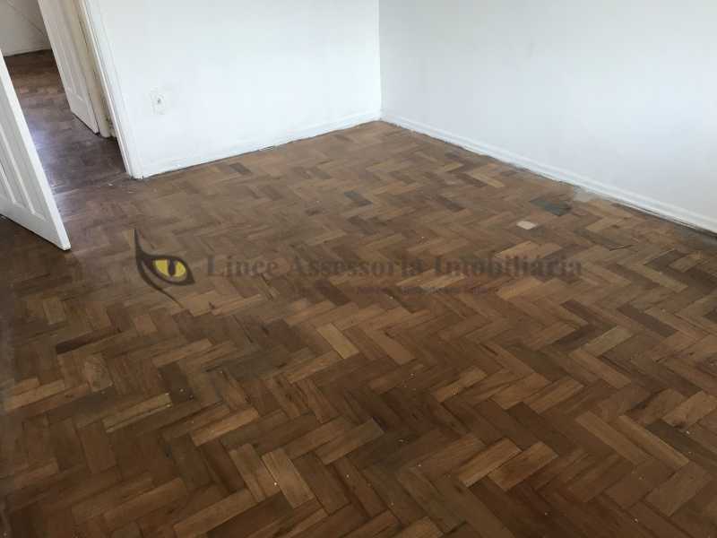 Apartamento à venda com 2 quartos, 72m² - Foto 6