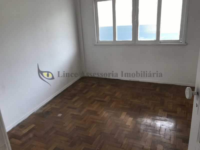 Apartamento à venda com 2 quartos, 72m² - Foto 12