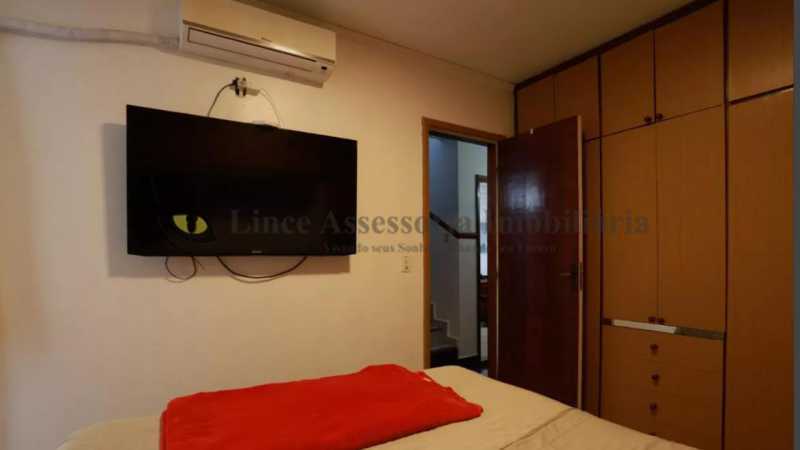 Casa de Vila à venda com 3 quartos, 180m² - Foto 9