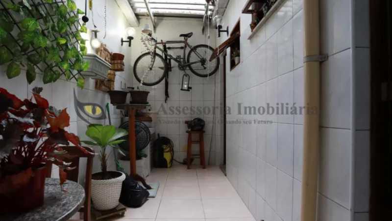 Casa de Vila à venda com 3 quartos, 180m² - Foto 24