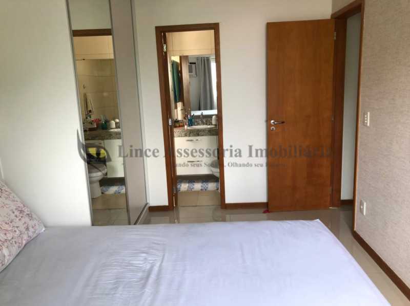 Apartamento à venda com 2 quartos, 73m² - Foto 11