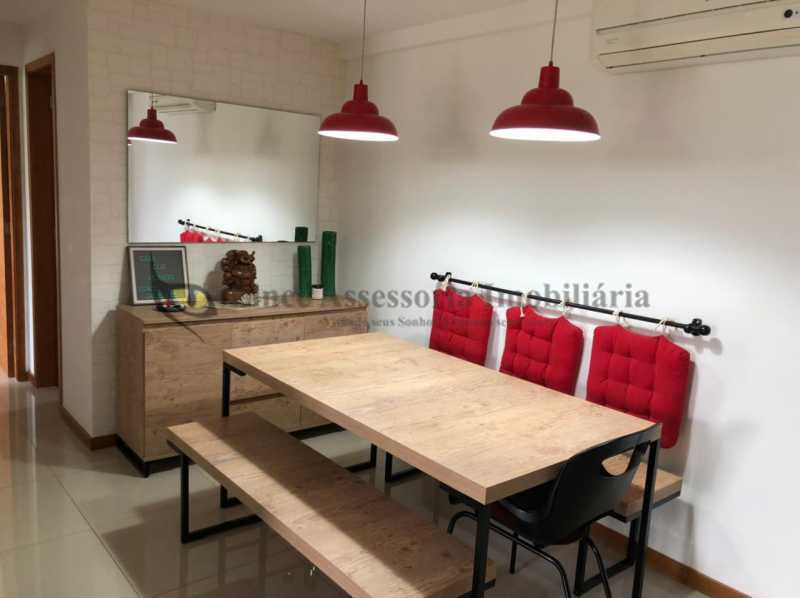 Apartamento à venda com 2 quartos, 73m² - Foto 3