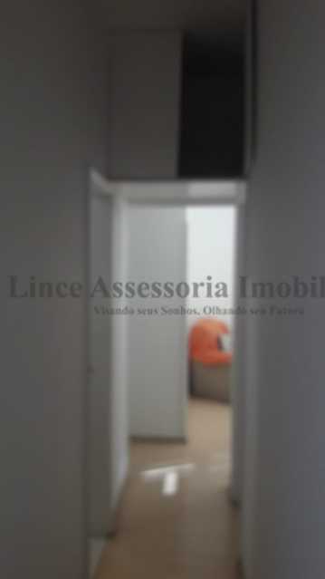 Apartamento à venda com 2 quartos, 63m² - Foto 10