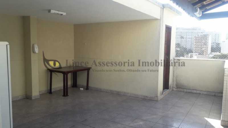 Apartamento à venda com 2 quartos, 63m² - Foto 28