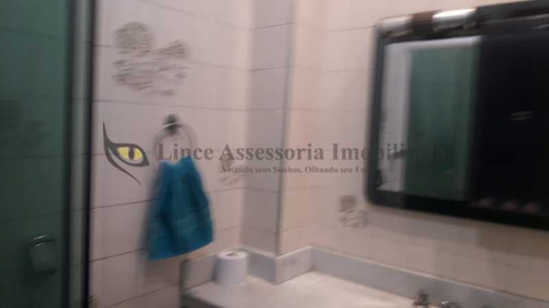 Apartamento à venda com 2 quartos, 63m² - Foto 21