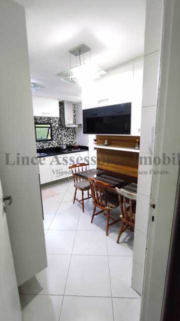 Apartamento à venda com 3 quartos, 120m² - Foto 17