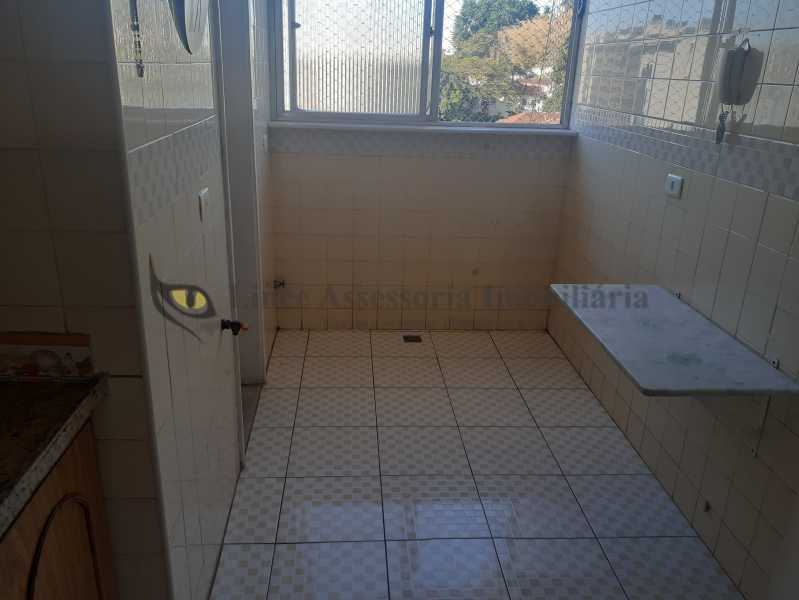 Apartamento à venda com 2 quartos, 82m² - Foto 17