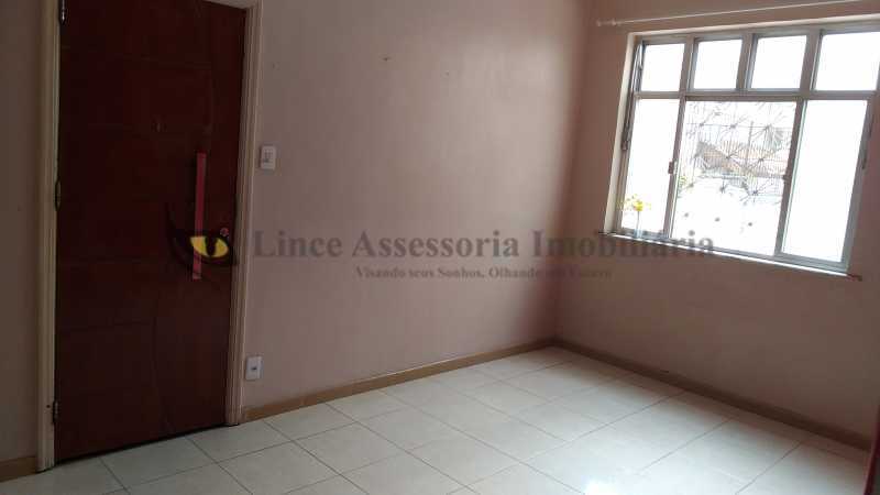 Apartamento à venda com 2 quartos, 60m² - Foto 2