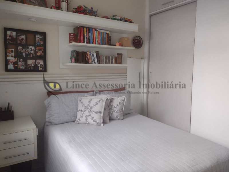 Apartamento à venda com 3 quartos, 204m² - Foto 7