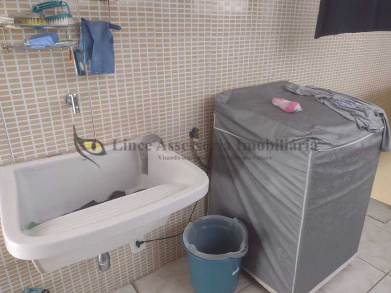 Apartamento à venda com 3 quartos, 204m² - Foto 24