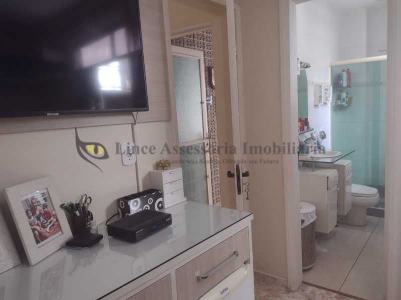 Apartamento à venda com 3 quartos, 204m² - Foto 26