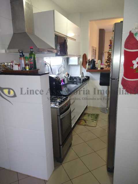 Apartamento à venda com 2 quartos, 84m² - Foto 18