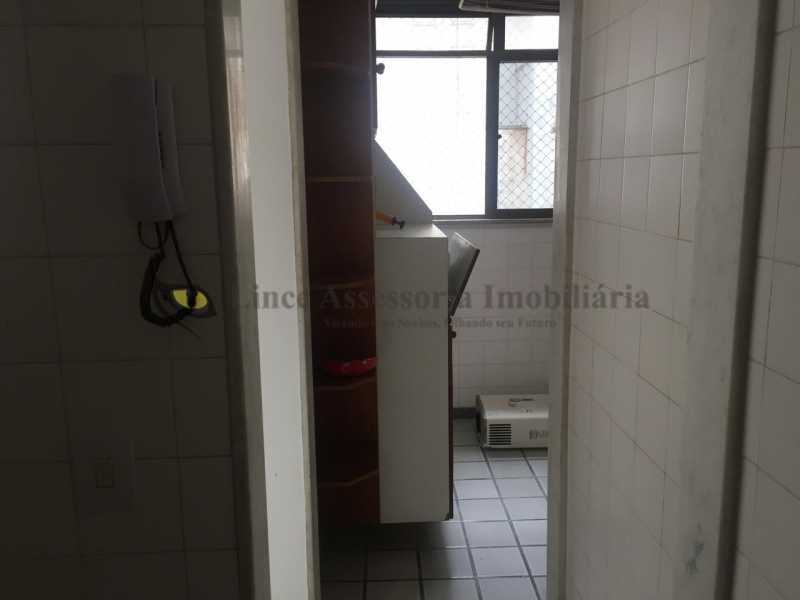 Apartamento à venda com 2 quartos, 80m² - Foto 20