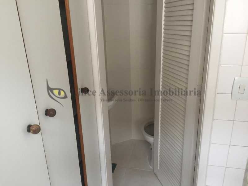 Apartamento à venda com 2 quartos, 80m² - Foto 26