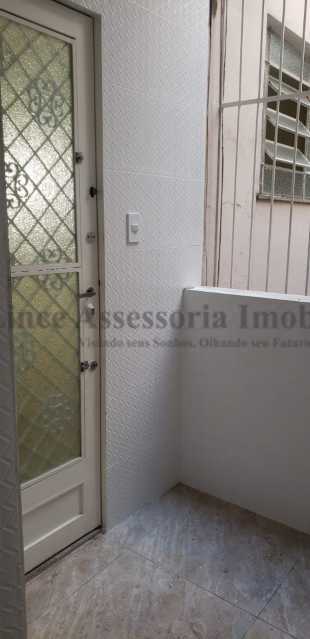 Apartamento à venda com 1 quarto, 45m² - Foto 9