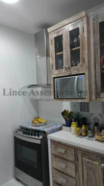 Apartamento à venda com 2 quartos, 90m² - Foto 16