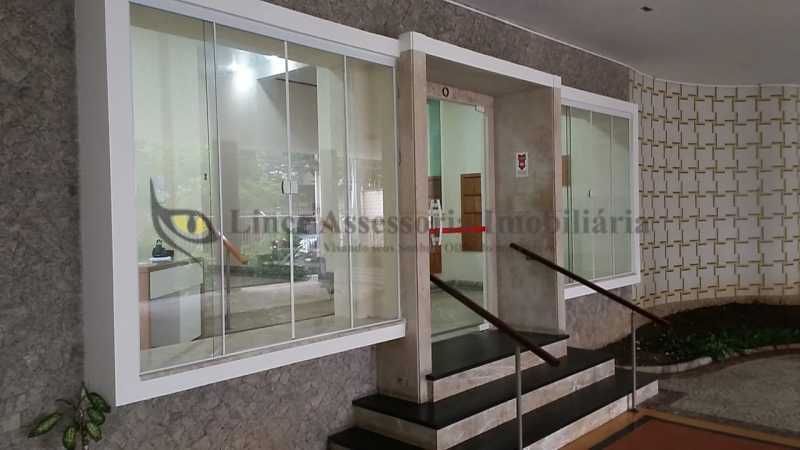 Apartamento à venda com 2 quartos, 90m² - Foto 23