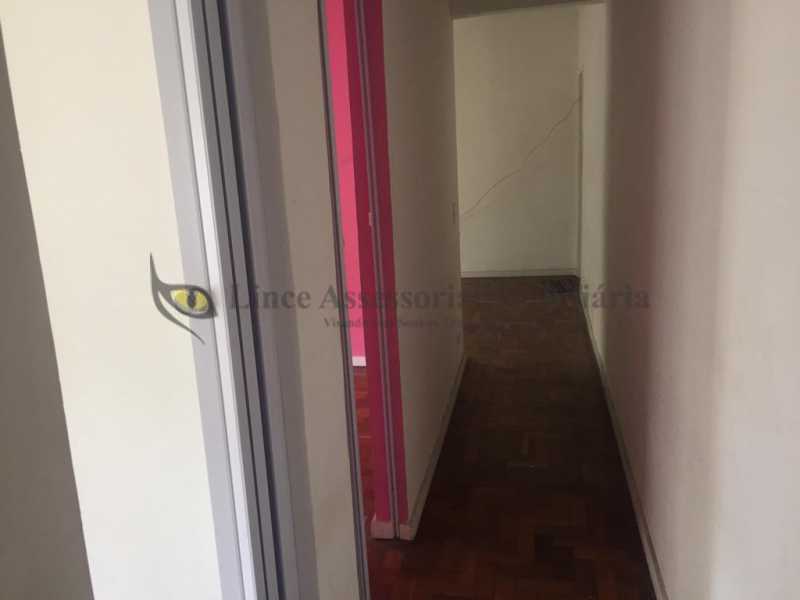 Apartamento à venda com 2 quartos, 60m² - Foto 15