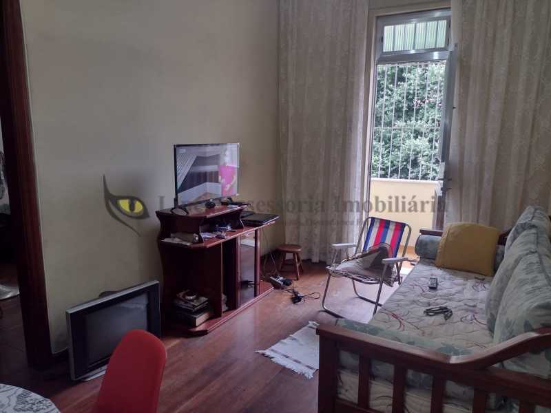 Apartamento à venda com 1 quarto, 40m² - Foto 2