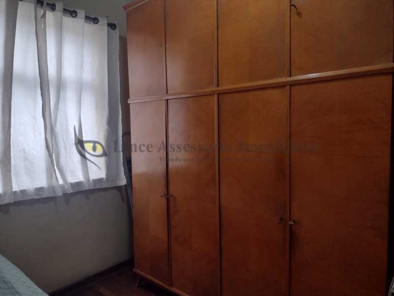 Apartamento à venda com 1 quarto, 40m² - Foto 12