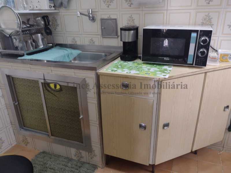 Apartamento à venda com 1 quarto, 40m² - Foto 19