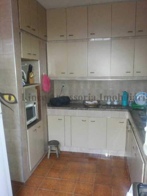 Apartamento à venda com 3 quartos, 164m² - Foto 17