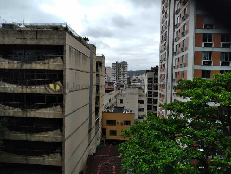 Apartamento à venda com 4 quartos, 157m² - Foto 5