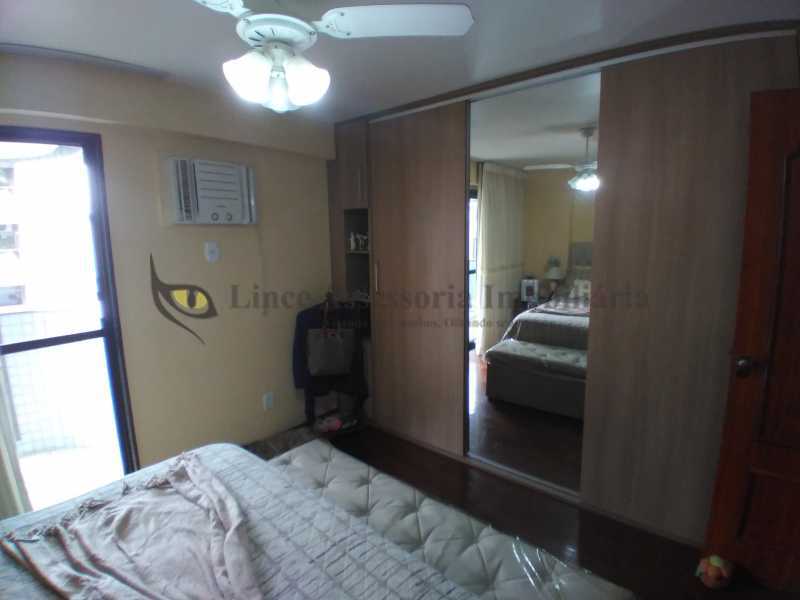 Apartamento à venda com 4 quartos, 157m² - Foto 11