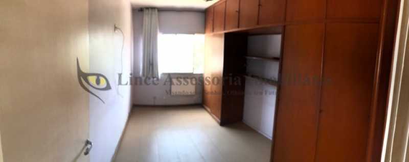 Apartamento à venda com 2 quartos, 62m² - Foto 9