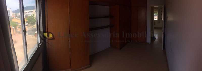 Apartamento à venda com 2 quartos, 62m² - Foto 11